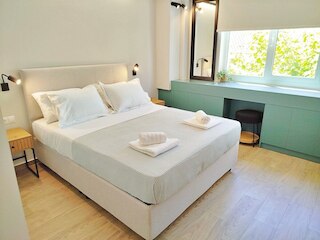 ツァコネ アパート ニア モナスティラキ サイツ ショップス