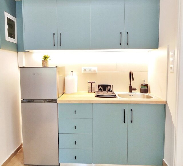 ツァコネ アパート ニア モナスティラキ サイツ ショップス