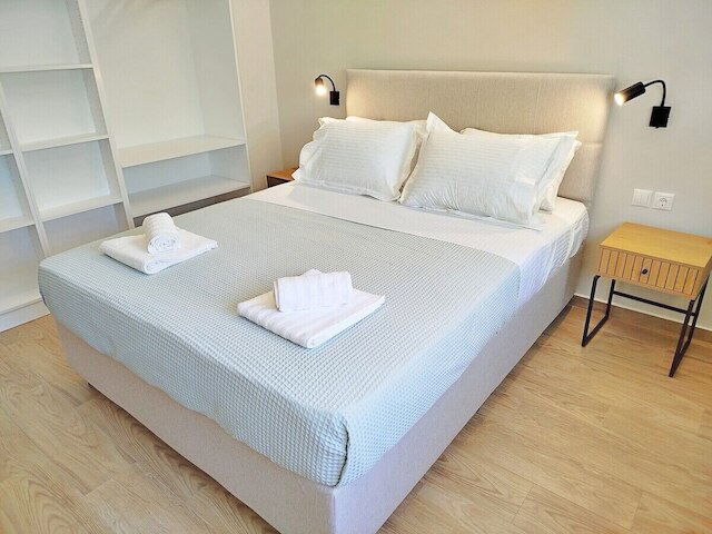 ツァコネ アパート ニア モナスティラキ サイツ ショップス