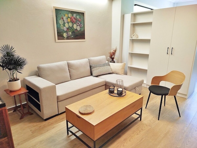 ツァコネ アパート ニア モナスティラキ サイツ ショップス