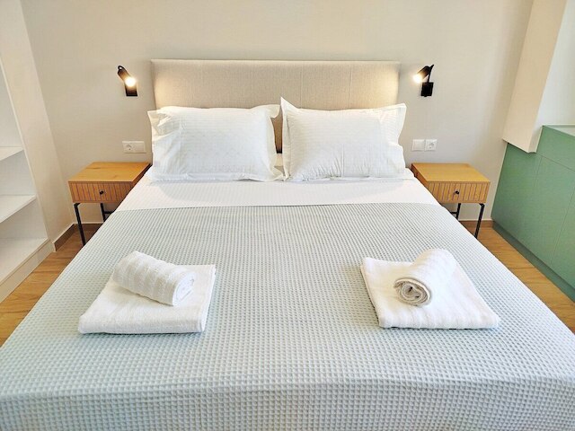 ツァコネ アパート ニア モナスティラキ サイツ ショップス