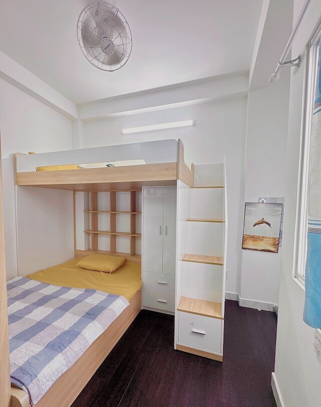 ザ ヒドゥン ホグワーツ - ニアリー ブイ ビエン