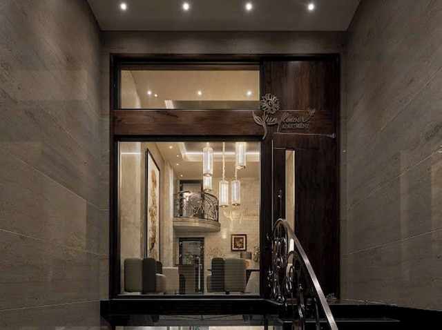 サンフラワー アパートメント スイート by THC グループ