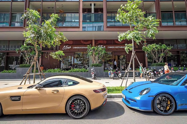 メトロポール ラグジュアリー リバーサイド アパートメント