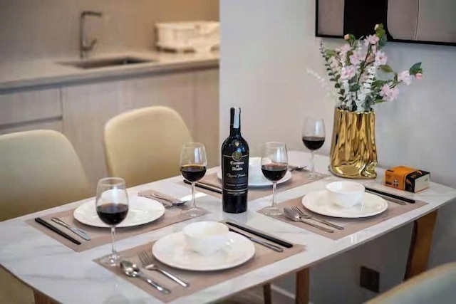 メトロポール ラグジュアリー リバーサイド アパートメント