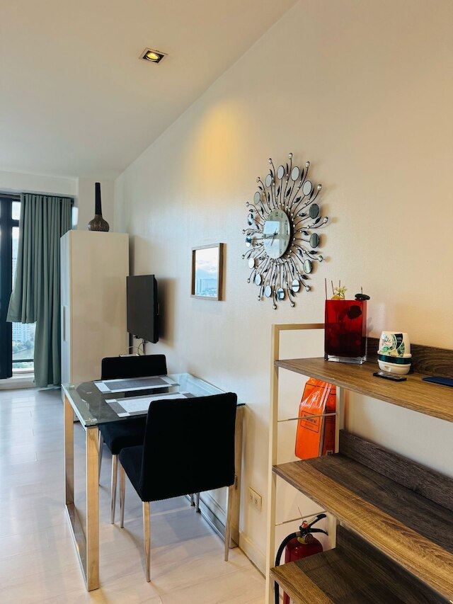 マカティ シティ ポブラシオン