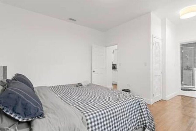 ヴィラ マイアミ プールサイド パラダイス