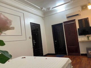 ソード レイク ホステル アンド スパ