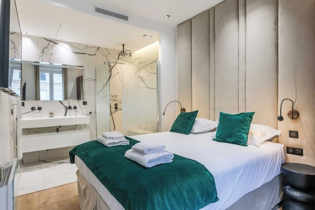 スーパーブ エアコン アパートメント センター オブ パリ