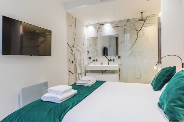 スーパーブ エアコン アパートメント センター オブ パリ