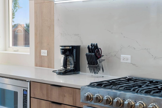 ニュー 3ベッド 2バス コンドミニアム ウィズ パーキング by ユナイテッド センター