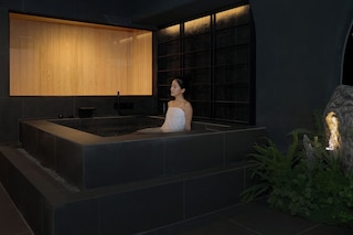 Cave Ryokan Hotel by Aank Sungshin Univ.
