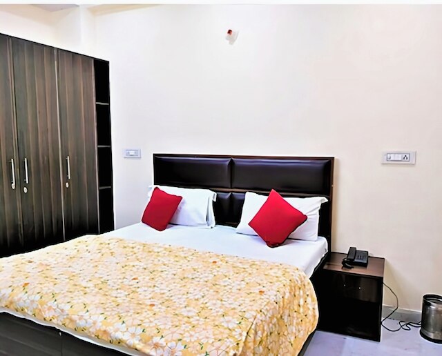 スター ライト イン