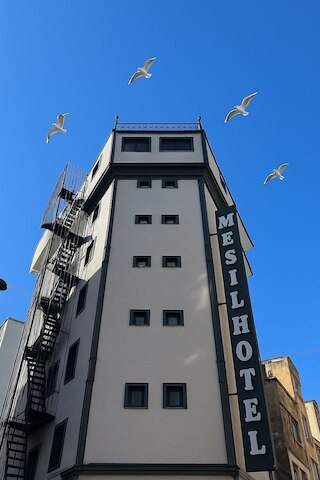 mesil hotel