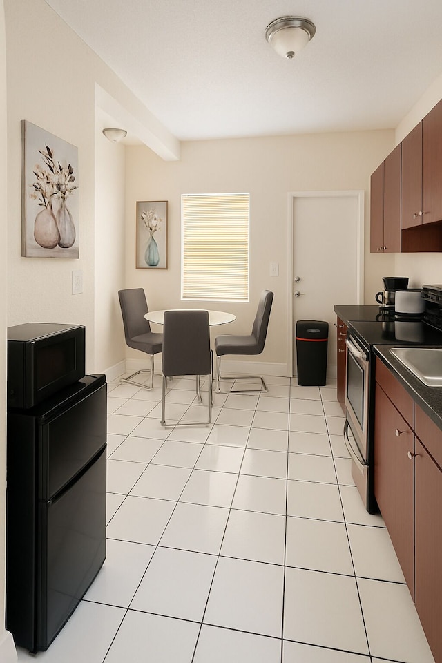 ウィンウッド ホステル