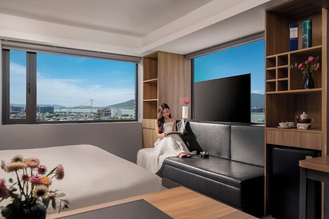 レスト ホテル & アパートメント リバーサイド ダナン