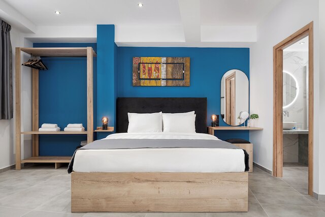 モナスティラキ アーバン ビスタ