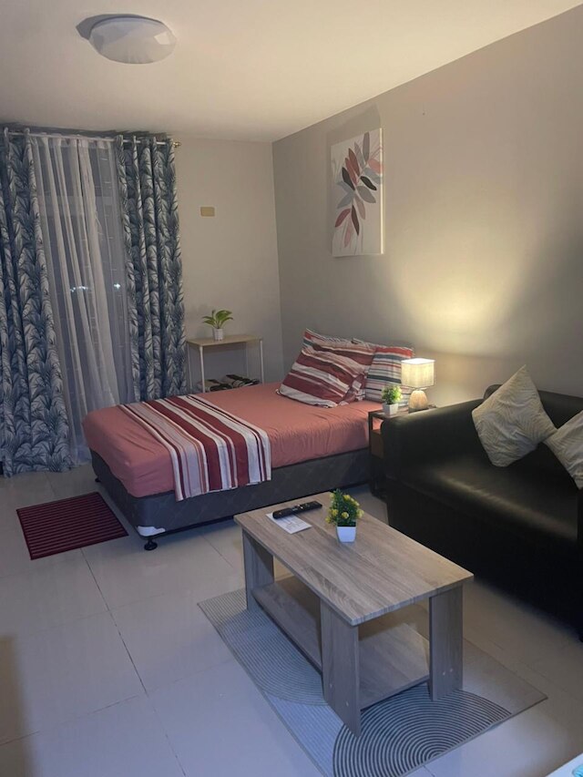 スタジオ ウィズ バルコニー アット セーキュング 956