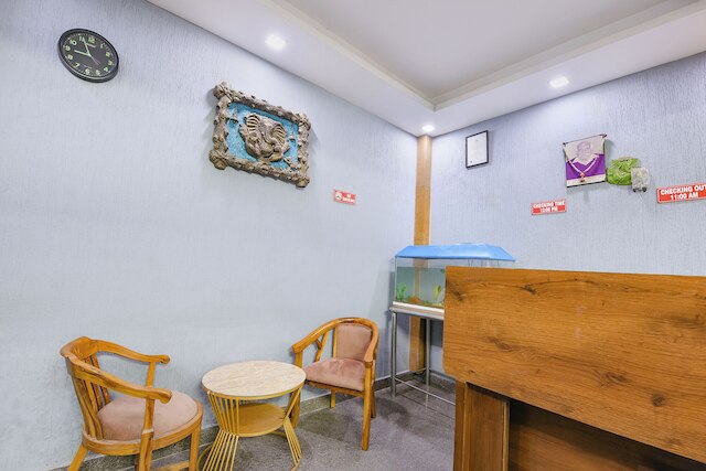 ファブホテル ハリ ナガル アシュラム