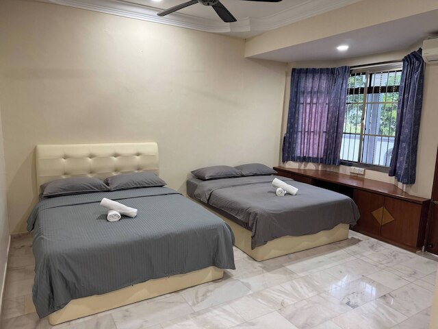 コージー ジョホールバル ホーム ウィズ ファミリールーム アンド アンブロック バルコニー ビュー