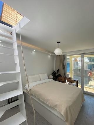 Chenyuan Inn Near the Forbidden City