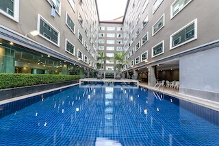 EZZI ホテル パタヤ ジョムティエン ビーチ ブランチ