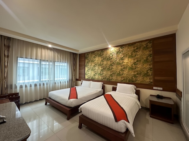 EZZI ホテル パタヤ ジョムティエン ビーチ ブランチ