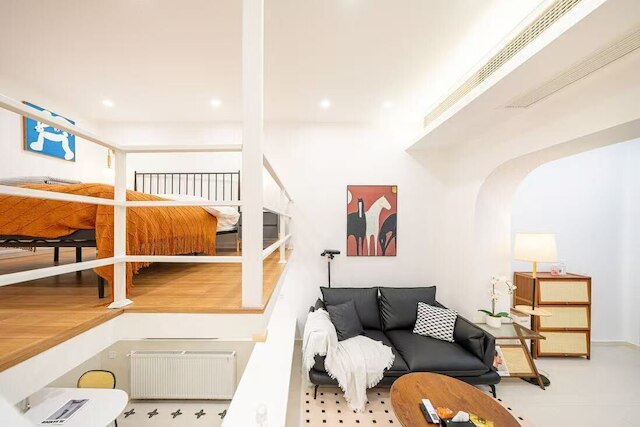 Shanghai Hills& ZINN City Loft