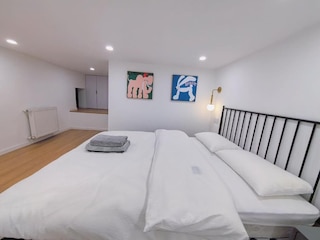 Shanghai Hills& ZINN City Loft