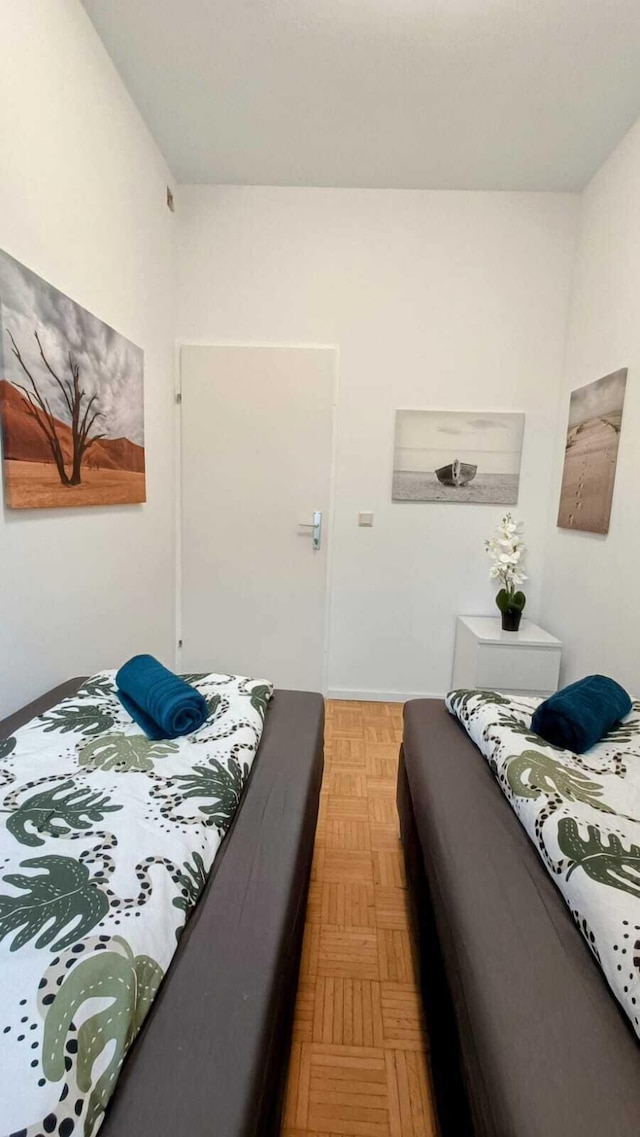 コムフィー 4 ベッドルーム アパートメント イデアル フォー グループ ファミリーズ