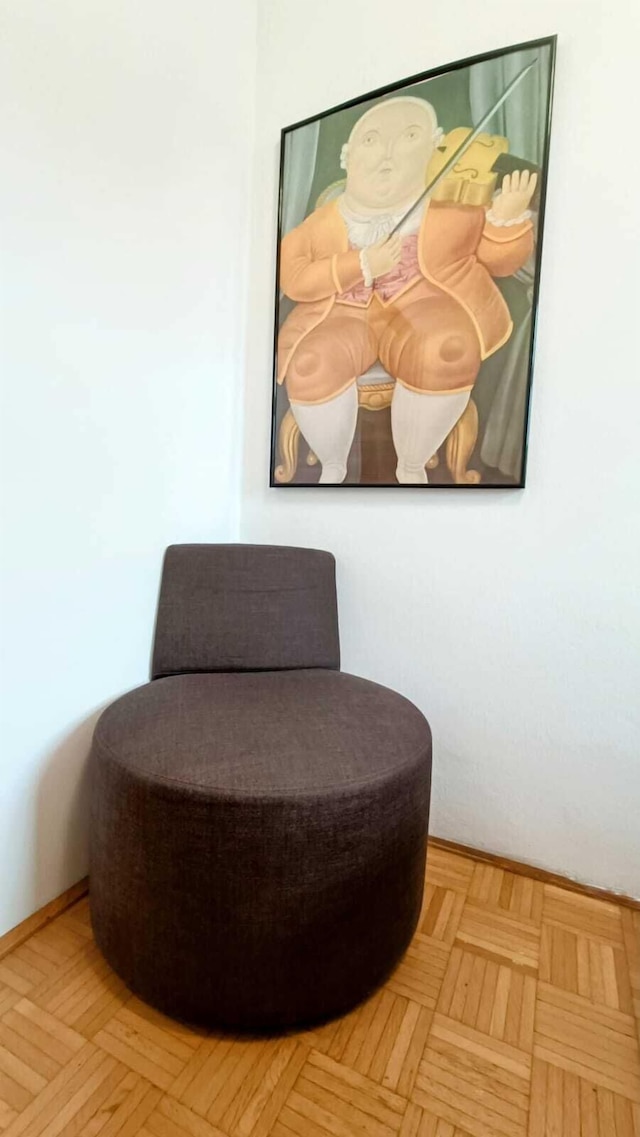 コムフィー 4 ベッドルーム アパートメント イデアル フォー グループ ファミリーズ