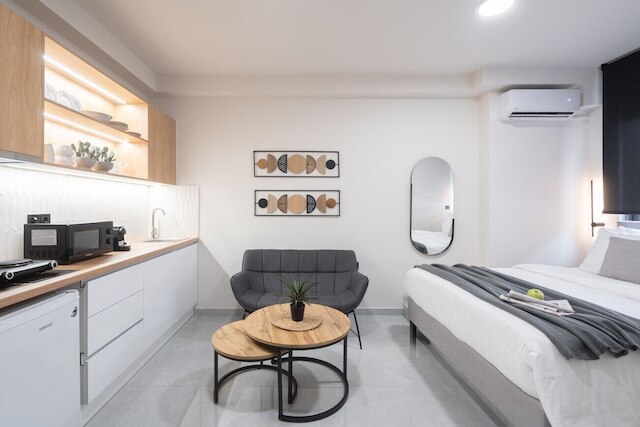 LIV - プライム セントラル アテネ スタジオ S8-2a