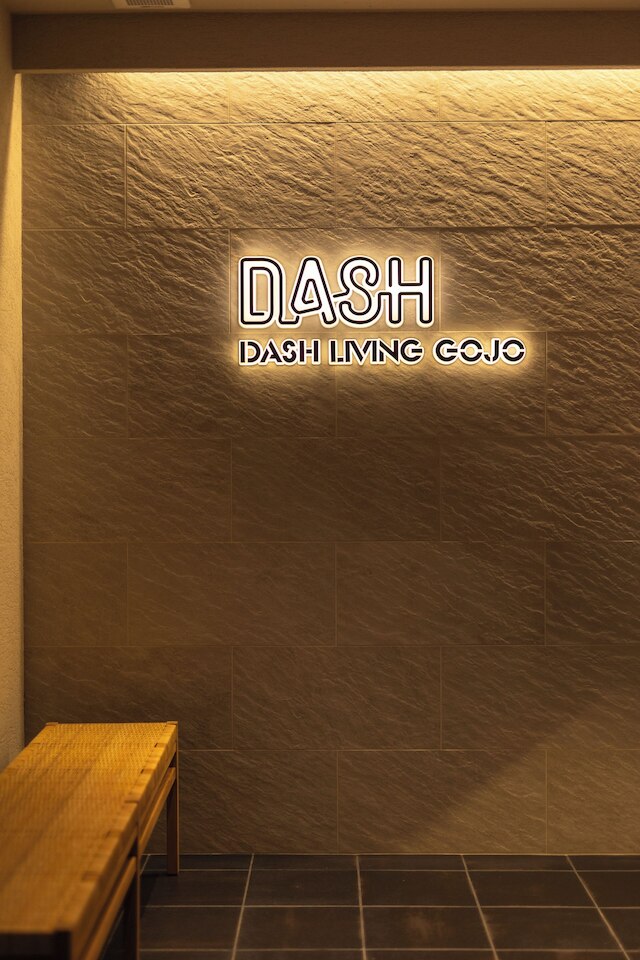 Dash Living Gojo