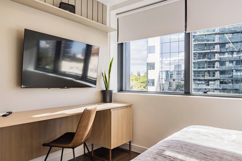 カルロス ゴメス スクエア by マイ ウェイ