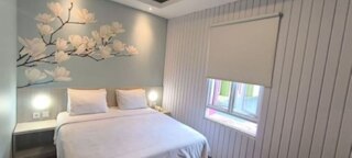 トゥルー ブルー ブンガ ブンガ ホテル パサール バル