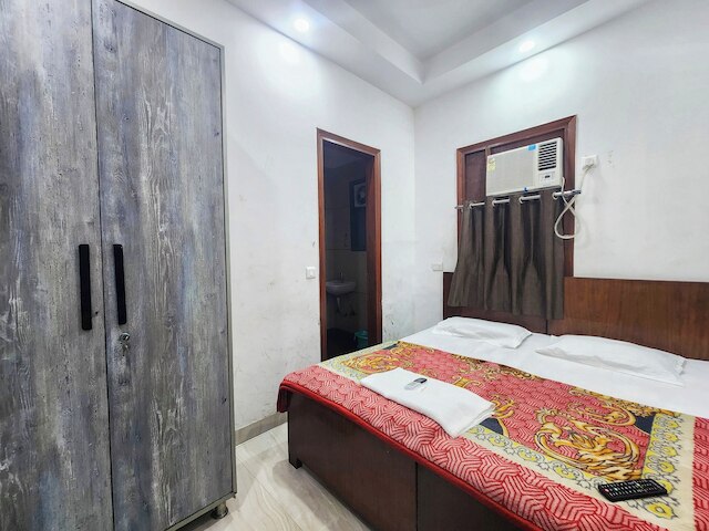 ホテル スクーン BnB