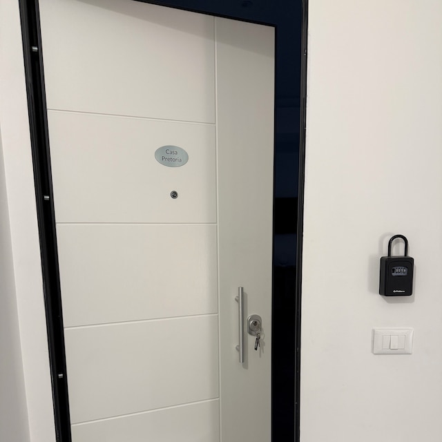 ボルボン ホエ ラグジュアリー ルームズ & スパ