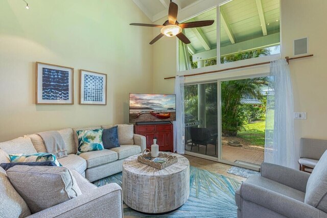 プアマナ 19c 2 ベッドルーム コンド