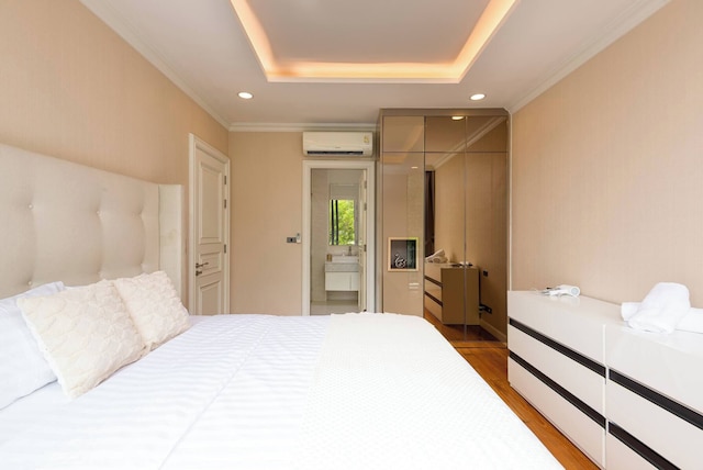 モダン ラグジュアリー プールハウス ウィズ リフト