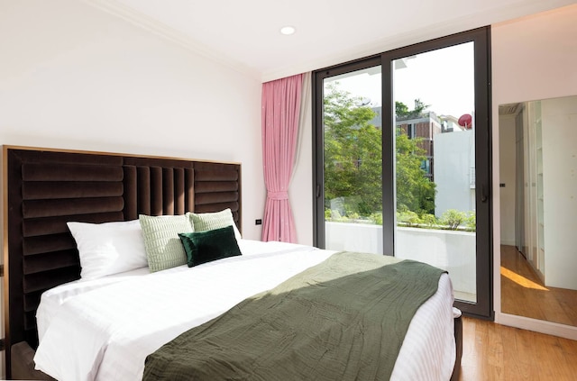 モダン ラグジュアリー プールハウス ウィズ リフト