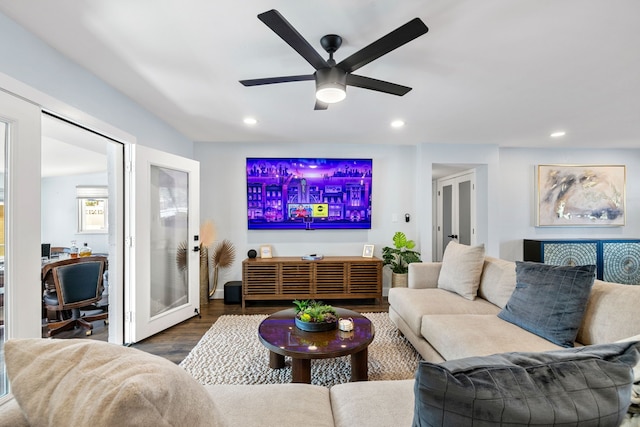 デザート オアシス リトリート プール スパ ゲームルーム