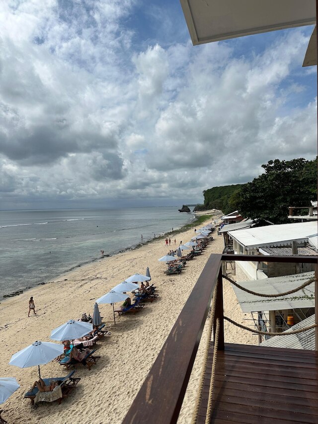 ザ オーム アット トーマス ビーチ