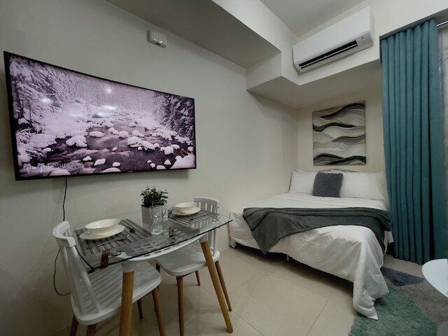 ダバオ インスピリア ユニット ウィズ バルコニー