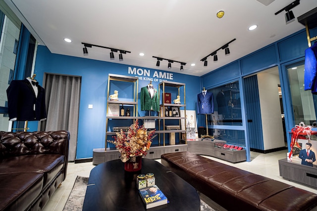 セレニティ スカイ ヴィラズ - ラグジュアリー アパートメント