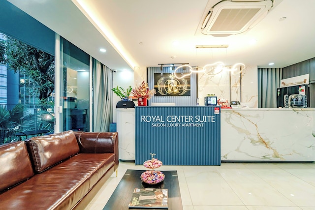 セレニティ スカイ ヴィラズ - ラグジュアリー アパートメント