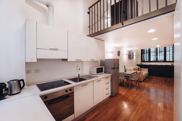 チャーミング デ トーニ アパートメント