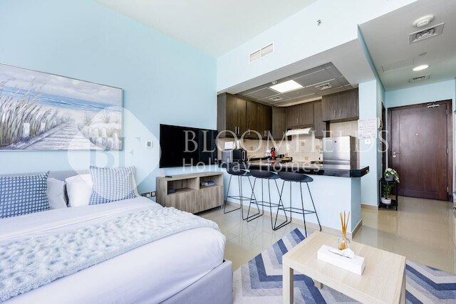 ブルームフィールド スタニング シービュー イン ハイドラ