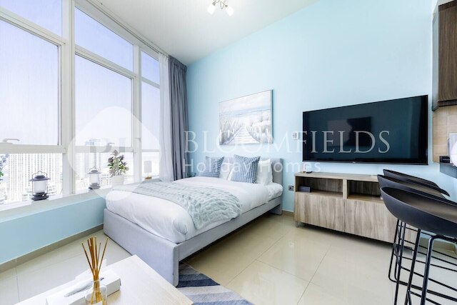 ブルームフィールド スタニング シービュー イン ハイドラ