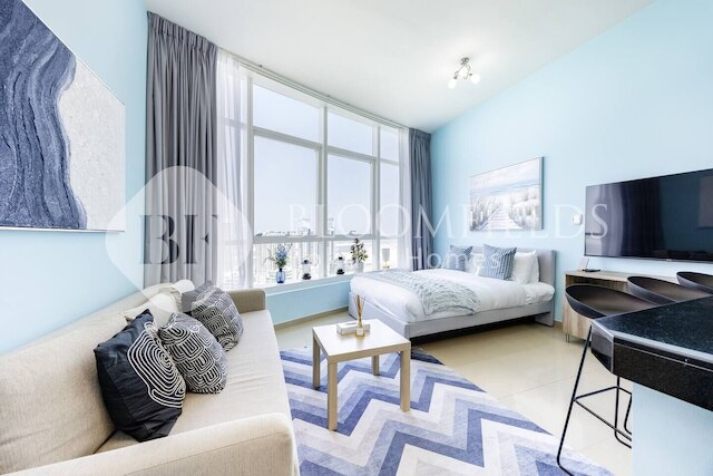 ブルームフィールド スタニング シービュー イン ハイドラ