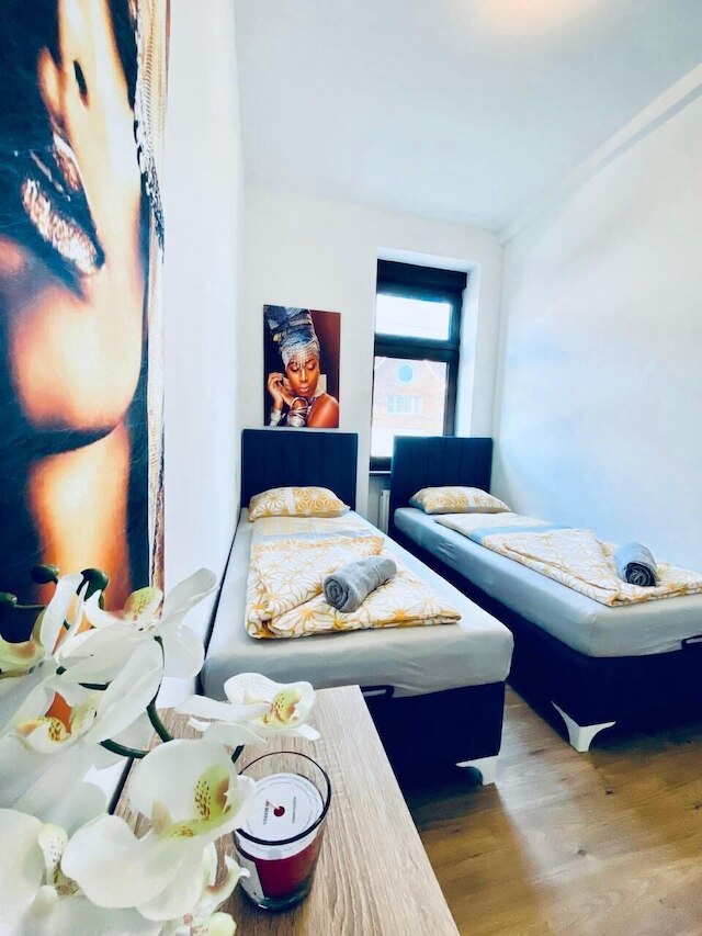 イデアル 3BR フォー 6 15 ミン トゥ スタマーズドルフ